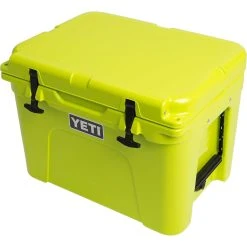 Brand new 😀 Yeti Tundra 35 Qt. Cooler ✨ -Aqua Trek Store unnamed file 53